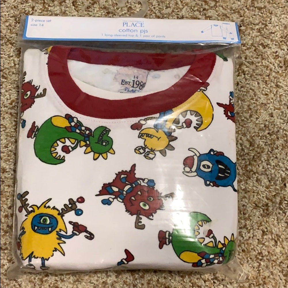 NWT Kids 2 piece PJs set